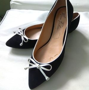 Marc Fisher seude flats